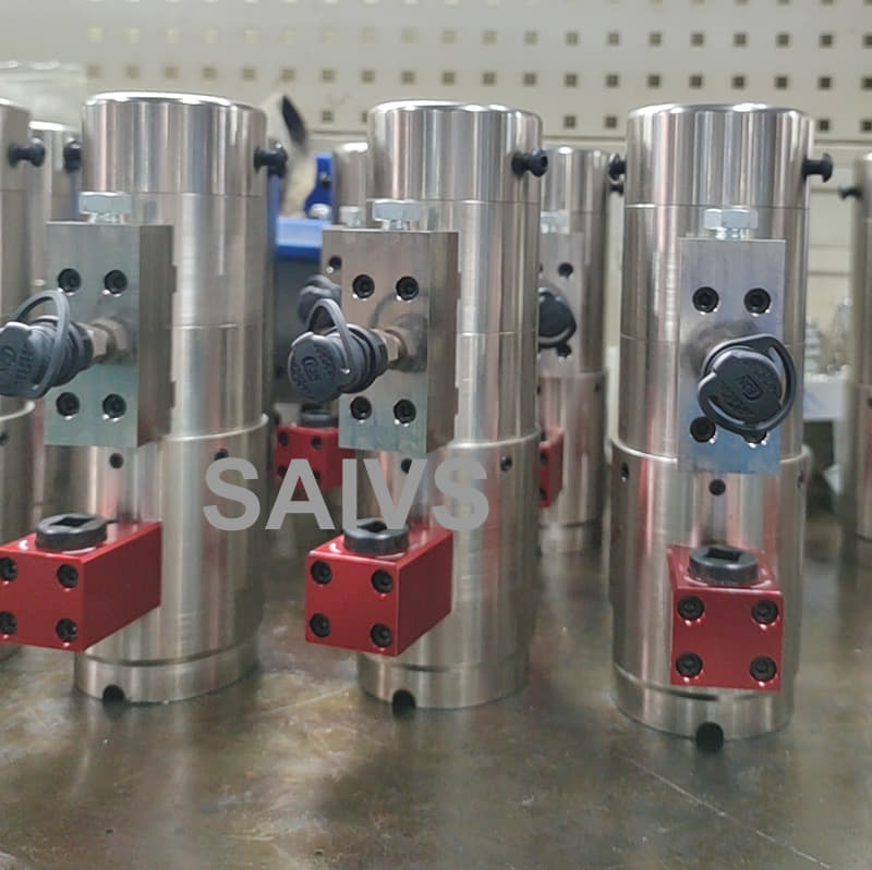Bolt Tensioners for Wind Turbines - TW Series(Images 5) TW-Bolt-Tensioners-for-Wind-Turbines-11.jpg