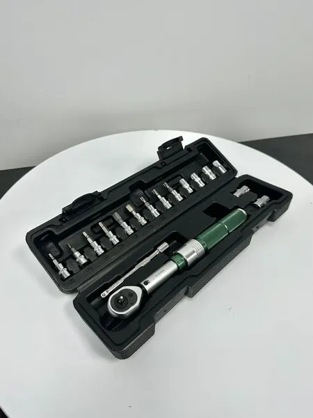 1/2,3/4 Inch Preset Torque Wrench,DA Series(Images 1) torque-wrench-16.webp