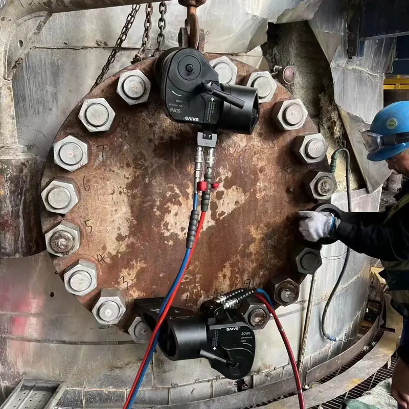 Selecting the Best Hydraulic Torque Wrench for Precision Industrial Bolting