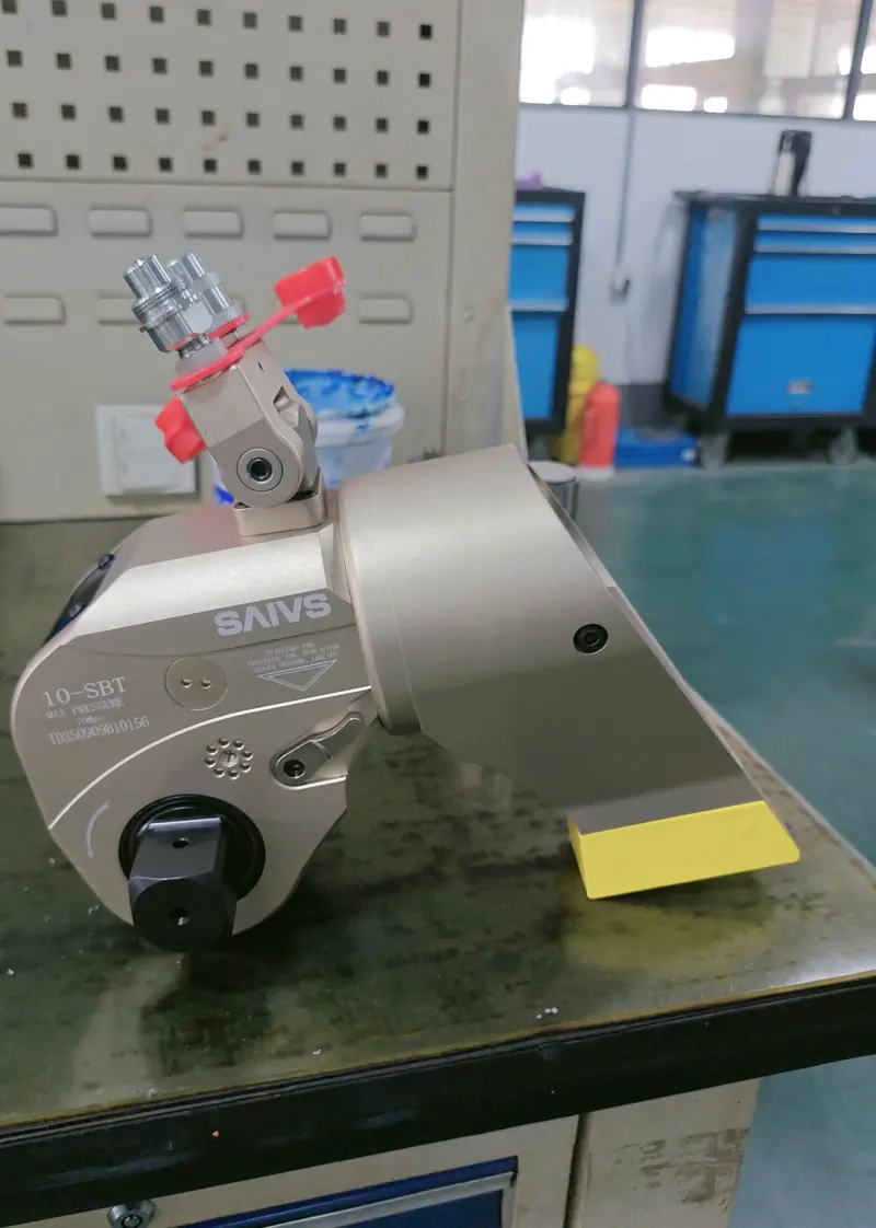 SAIVS Battery Torque Wrench Repair, Calibration and Buying Guide URL Slug: (Images1) saivs-battery-torque-wrench-repair-calibration-buying-guide-1.webp